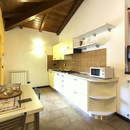 Belvilla By Oyo Montebello Mono E Tatil Evi Bolano